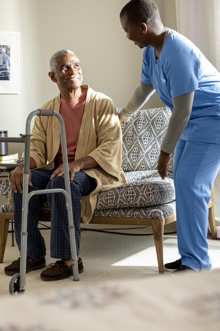 24/7 Care - East Bay - Castro Valley, CA | ComForCare - 24_001_02_33_055