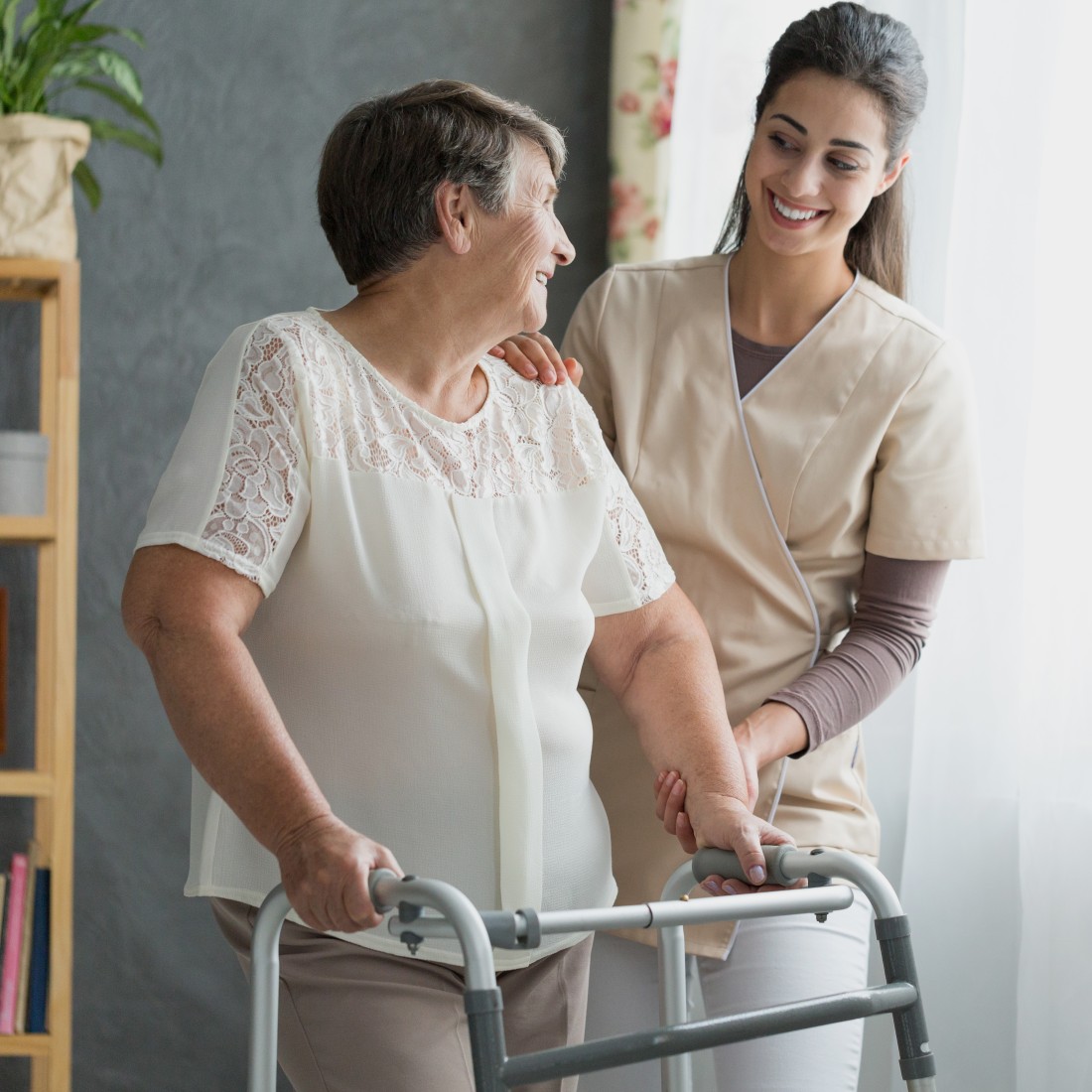 Home Care Services | ComForCare | Dayton, OH - CFC18
