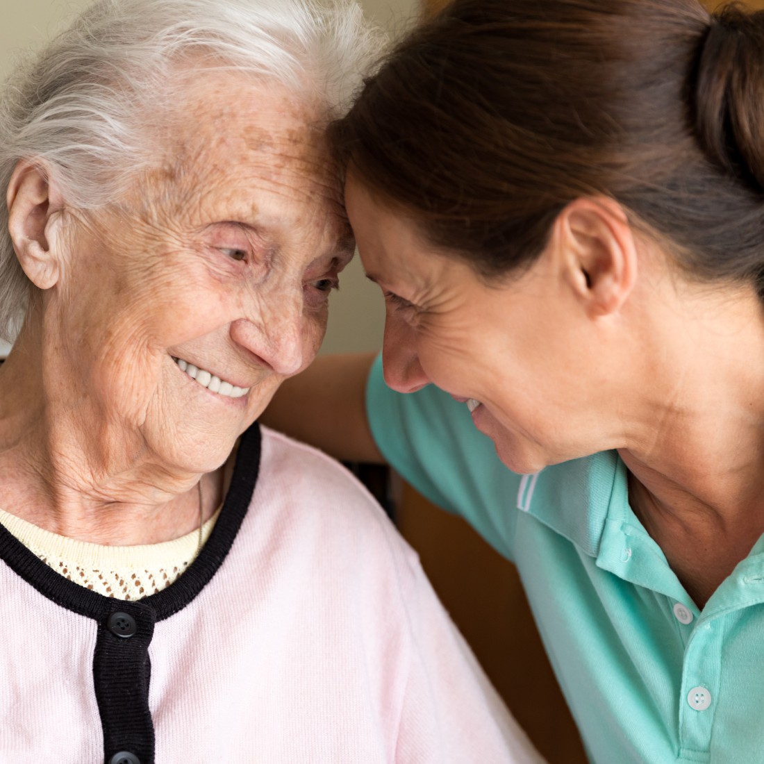 Geo Services : Companion Care Services Template - Loudoun County, VA | ComForCare - CFC16