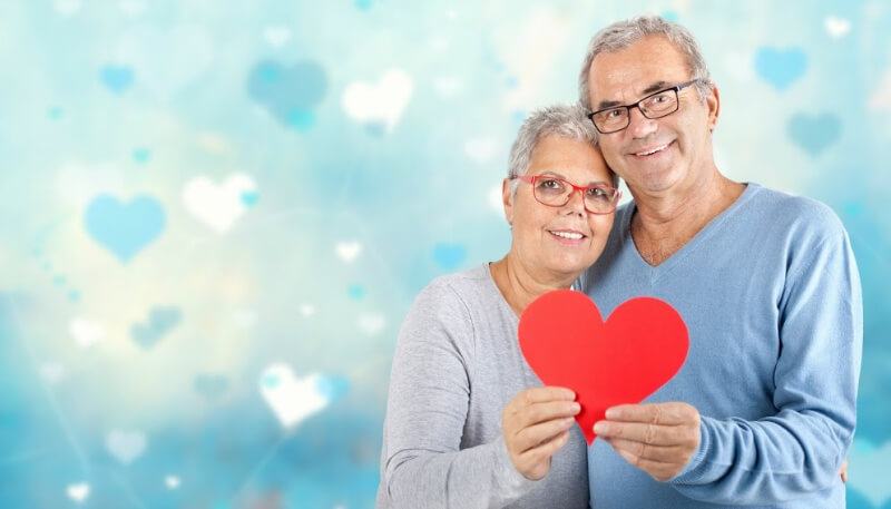 Testimonials - Central San Diego, CA | ComForCare - couple_holding_hearts800x450