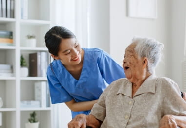 In-Home Dementia Care & Alzheimer’s Care | ComForCare

 - d-3