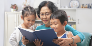 Helping a Person With Dementia Live at Home Longer