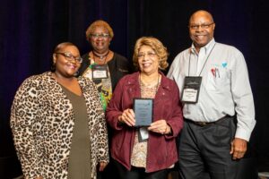 Columbus, MS ComForCare Franchise Owners Receive 2019 Franchise of the Year Award